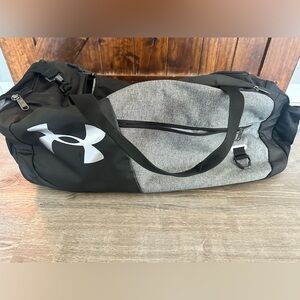 Under Armour - Duffel / Gym Bag - Used Once